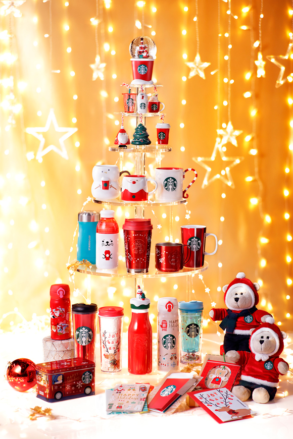 ちょっといいことが生まれそう！スターバックスのホリデーシーズンスタート“クリスマス”と聞けば沸き上がる、特別な気持ちや想いに心が躍る!『クリスマス  ストロベリー ケーキ ミルク/フラペチーノ®』11月1日（木）発売 | スターバックス コーヒー ジャパン
