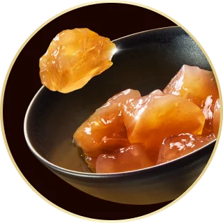 ぷるぷる食感と優しい甘み 加賀棒ほうじ茶一番茶使用のわらび餅