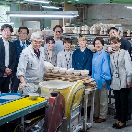 地元の文化を思いに乗せて。JIMOTO Made「KUTANI」（石川県）制作現場を訪ねて